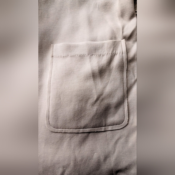 New, Carolina Belle MONTRÉAL Ivory Cardigan With A Hood, Large Pockets. Size M - Picture 9 of 10